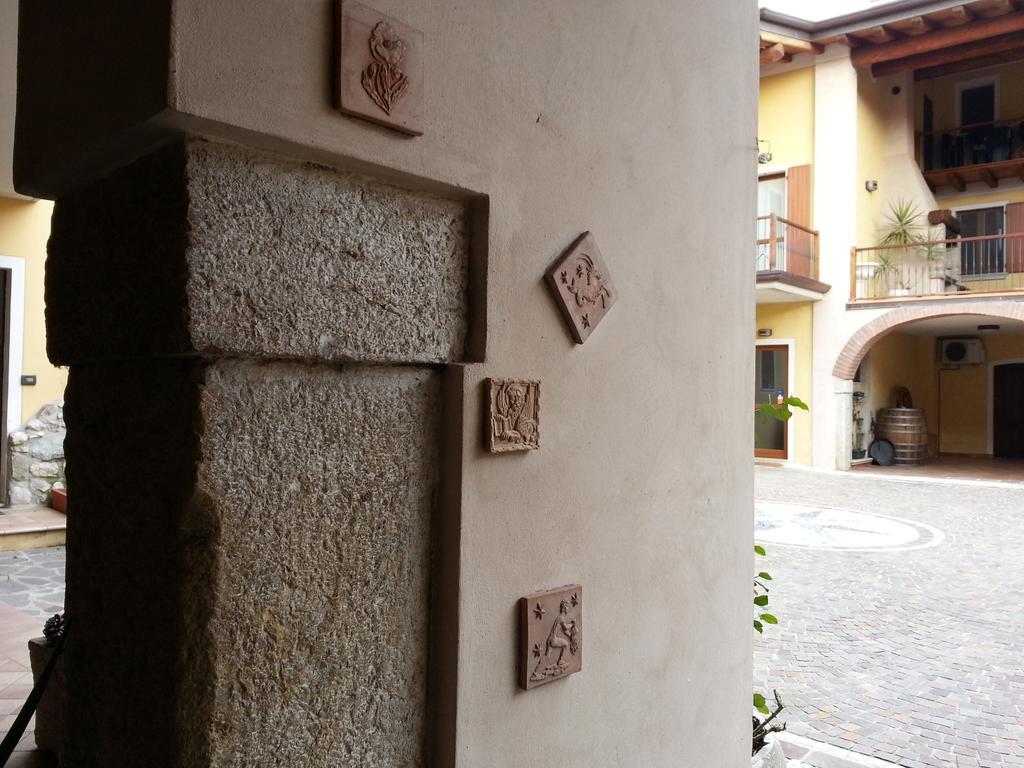 A Casa Da Franz Lejlighed Manerba del Garda Eksteriør billede