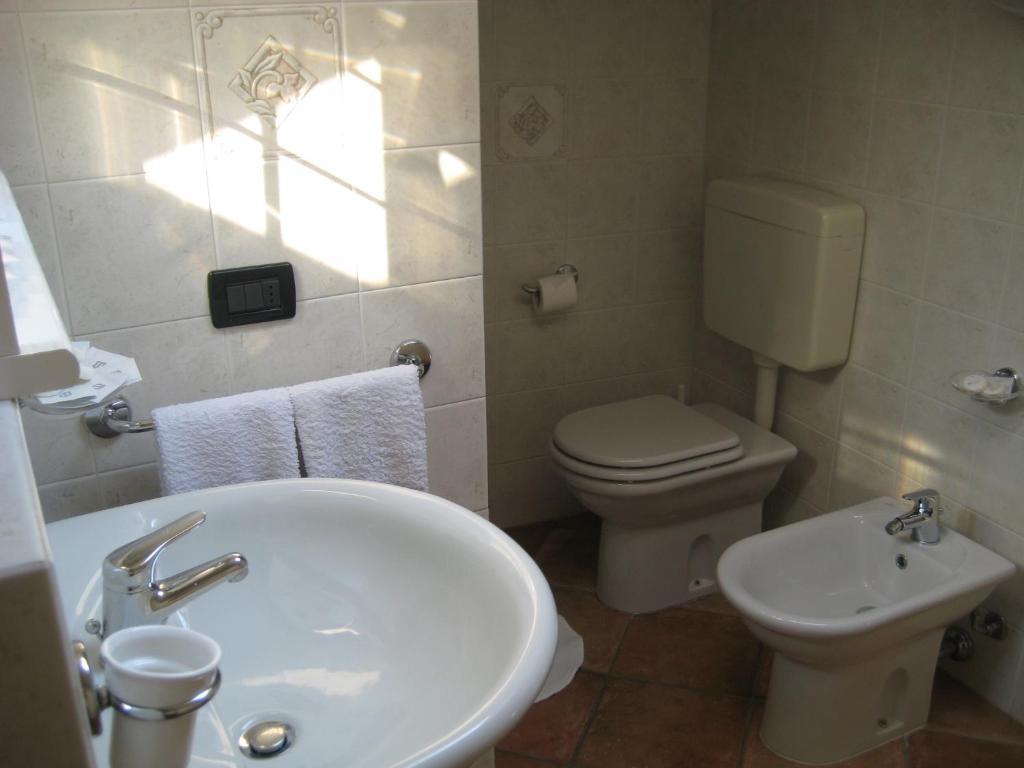 A Casa Da Franz Lejlighed Manerba del Garda Værelse billede